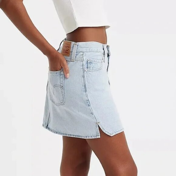 Levi Strauss & Co Icon Mini Denim Skirt NWOT SIze 24 - Picture 2 of 9
